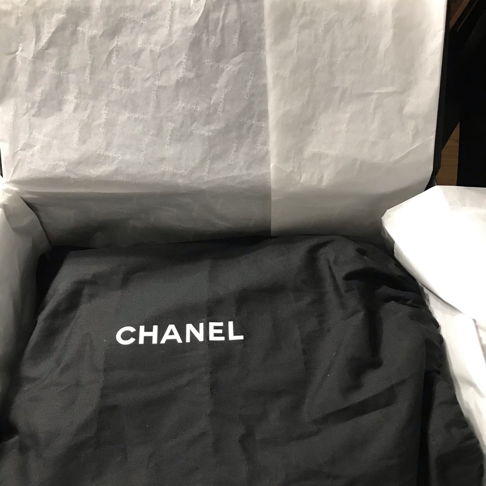 Chanel bag - Picture 5 of 10
